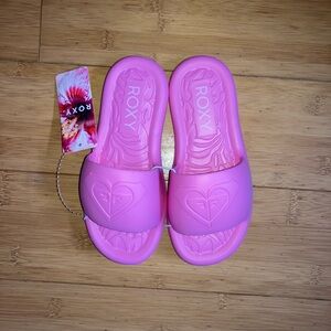 NWT Girls Size 2 Youth Roxy Pink Foam Slide Sandals Shoes